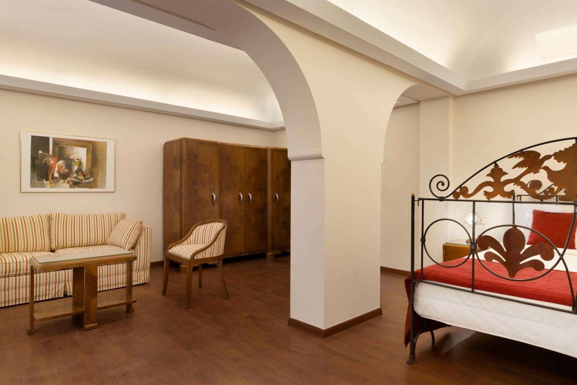 Ramada Loutraki Poseidon Resort 外观 照片
