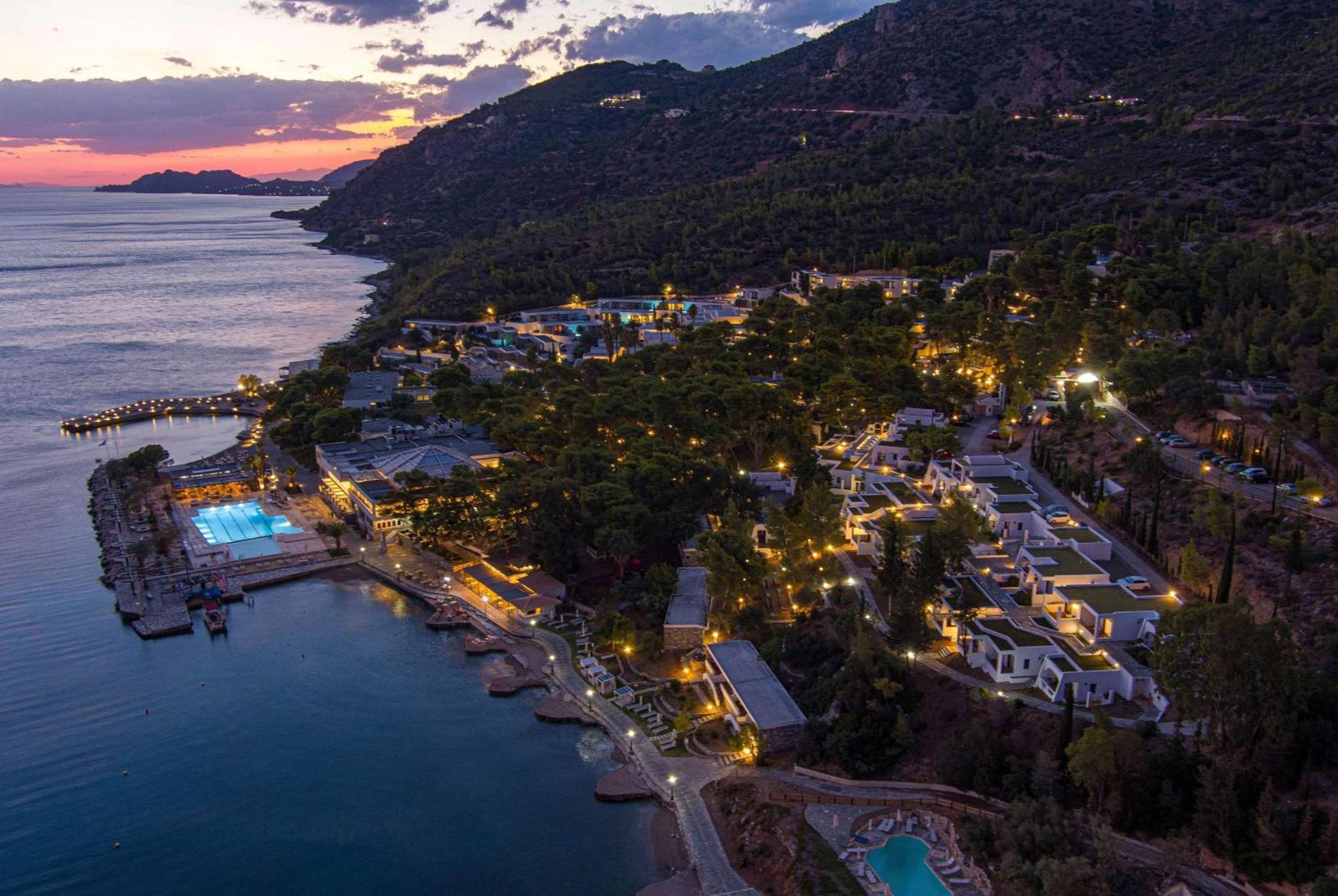 Ramada Loutraki Poseidon Resort 外观 照片
