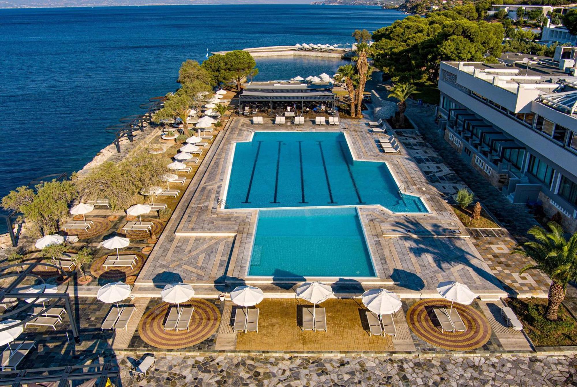 Ramada Loutraki Poseidon Resort 外观 照片