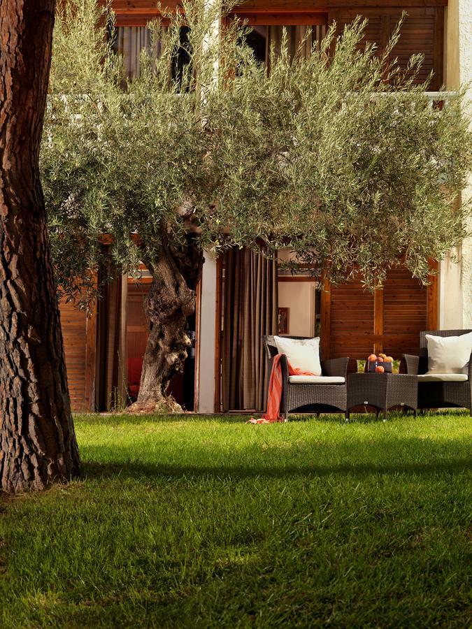 Ramada Loutraki Poseidon Resort 外观 照片