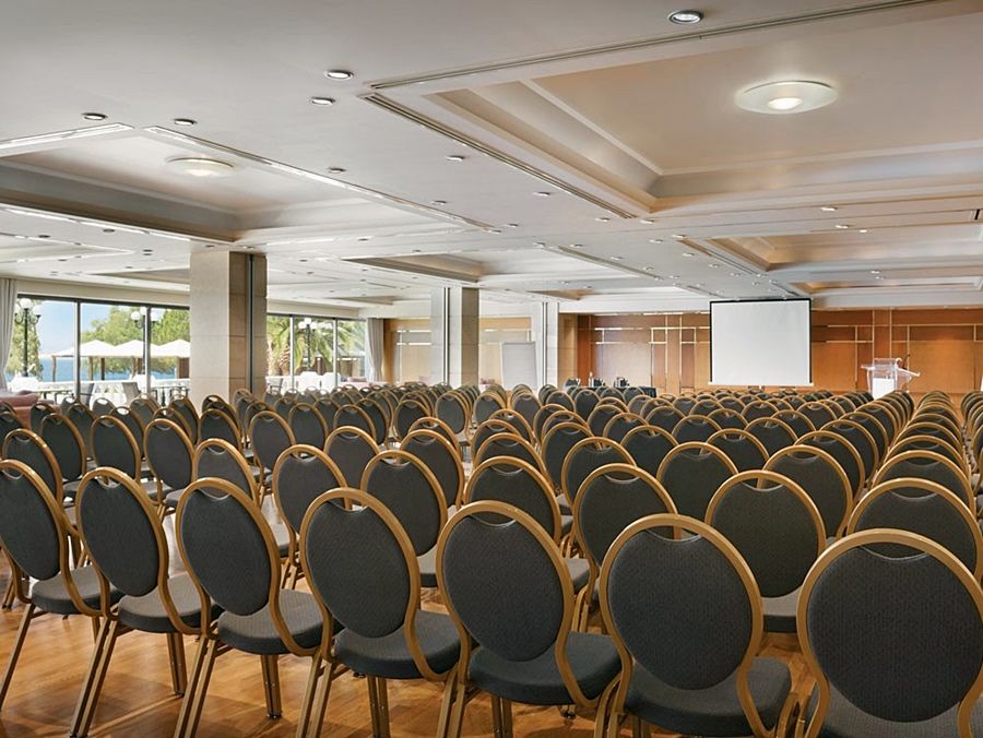 Ramada Loutraki Poseidon Resort 外观 照片